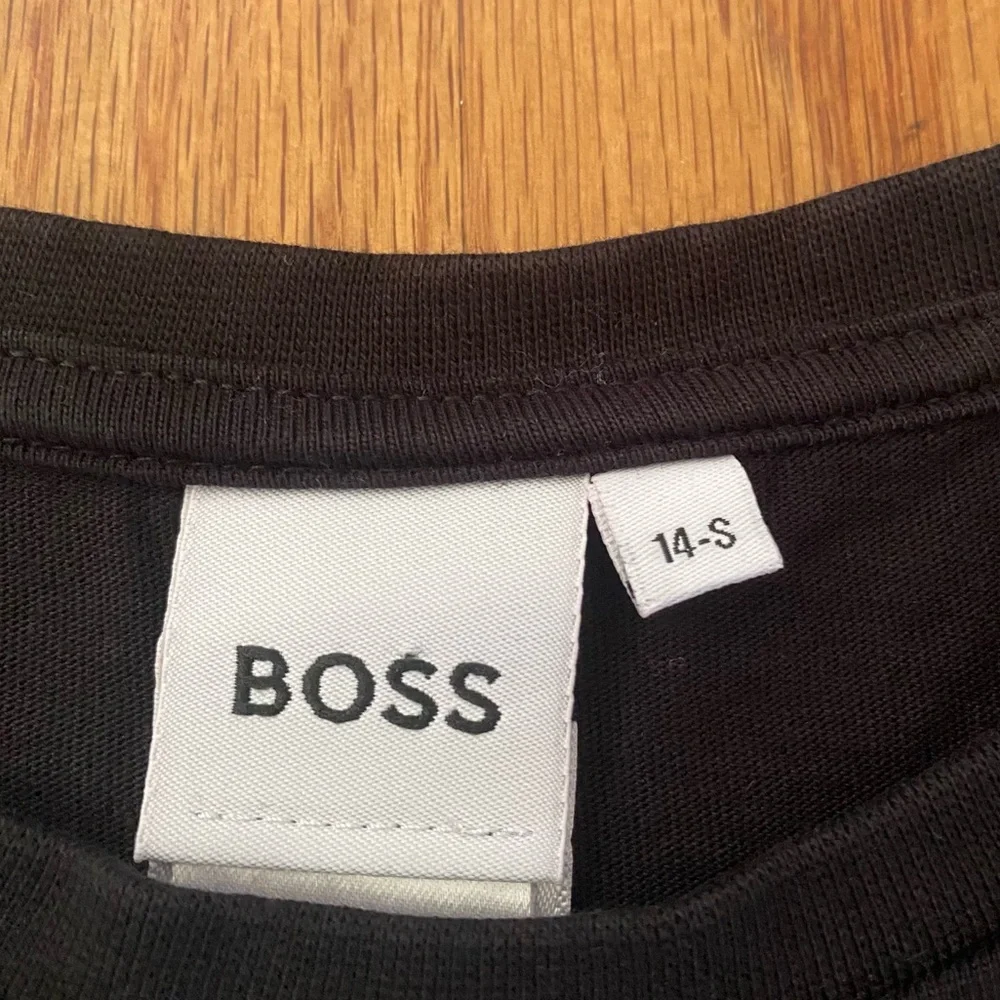 Hugo Boss super gorgeous